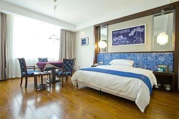 Miaozu Buyi Hotel Fenghuang Eksteriør billede